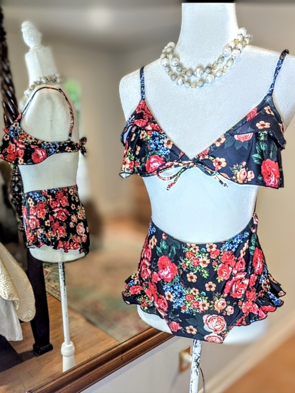 Floral Ruffle High-Waist Bikini Set - Black/Red